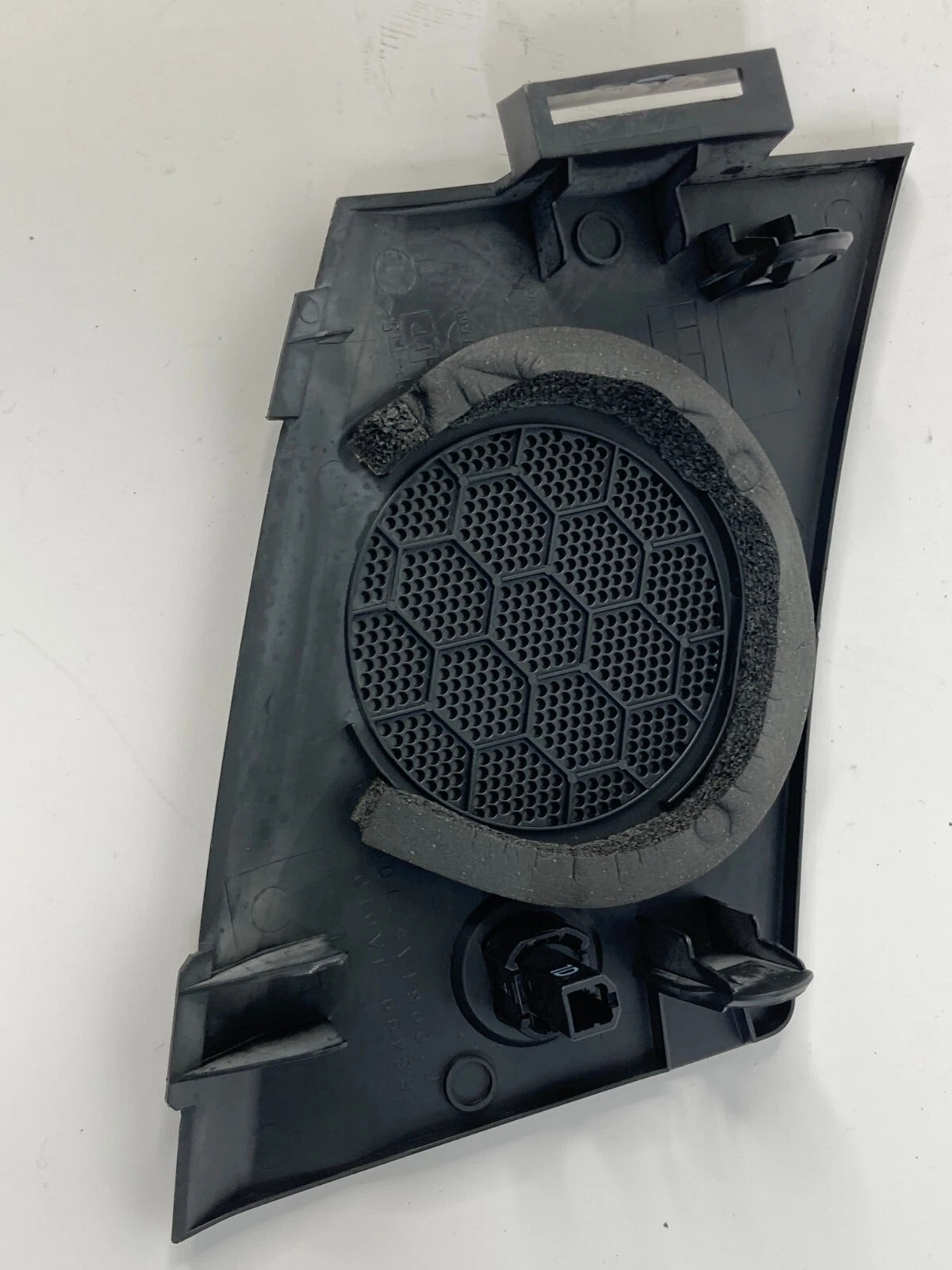 2009-2014 NISSAN MAXIMA DASH LEFT SPEAKER COVER GRILLE TRIM PANEL 68499-JA010