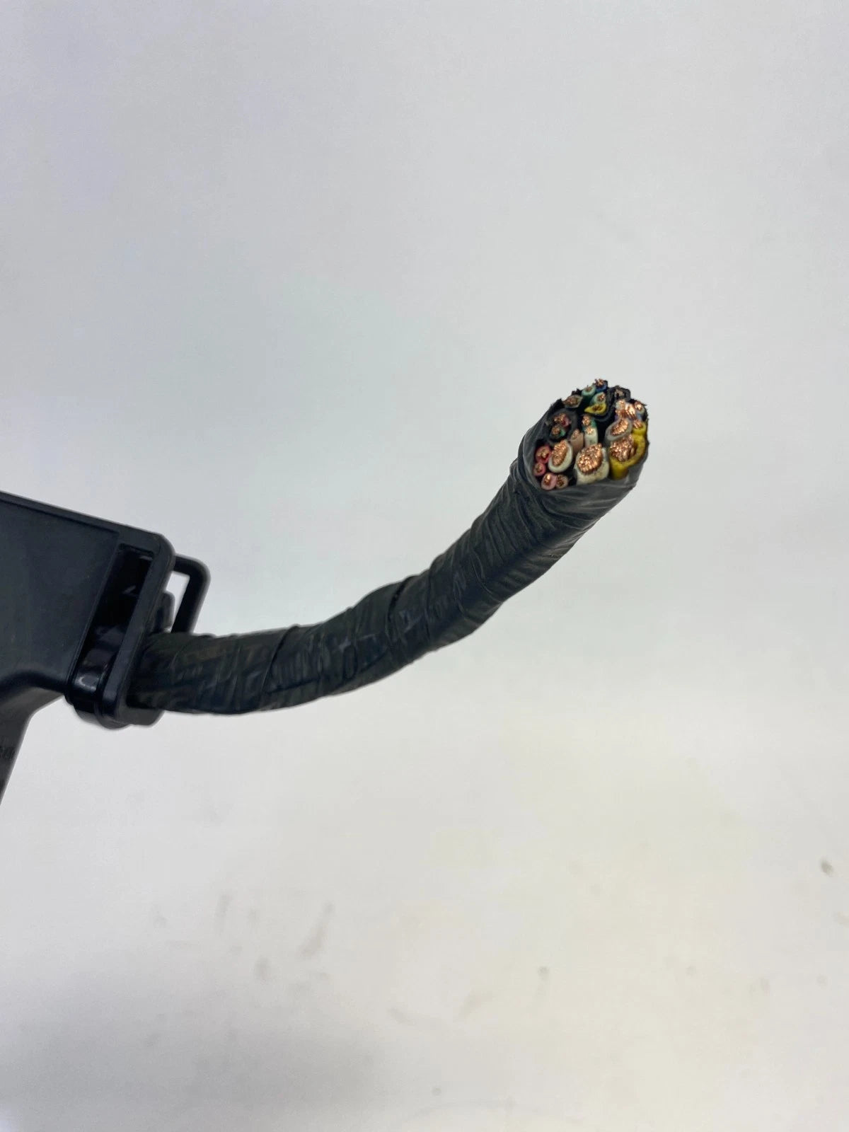 09-15 TOYOTA VENZA ABS CONTROL MODULE WIRING HARNESS PLUG CONNECTOR PIGTAIL OEM