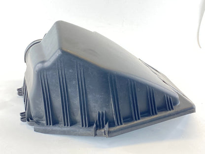 04 05 BMW 530i 3.0L AIR CLEANER BOX LID COVER WITH MAF FLOW SENSOR OEM 7521031