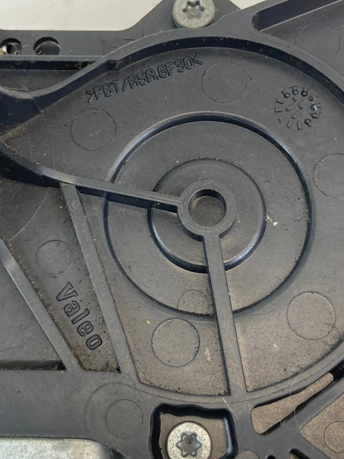 08-20 GRAN CARAVAN TOWN & COUNTRY REAR LIFTGATE WIPER POWER MOTOR 5113411AA OEM