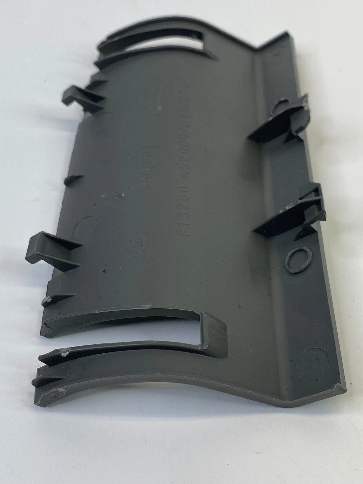 2009-2013 NISSAN ALTIMA CENTER CONSOLE ARM REST SUPPORT TRIM COVER BEZEL OEM