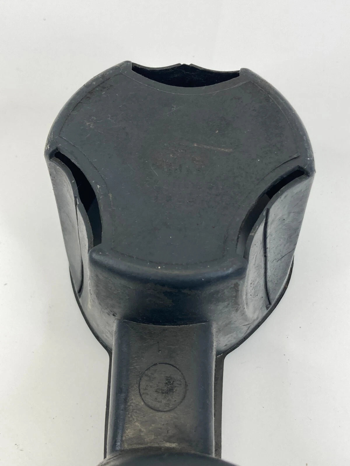 2009 2010 DODGE JOURNEY CENTER CONSOLE CUP HOLDER RUBBER INSERT