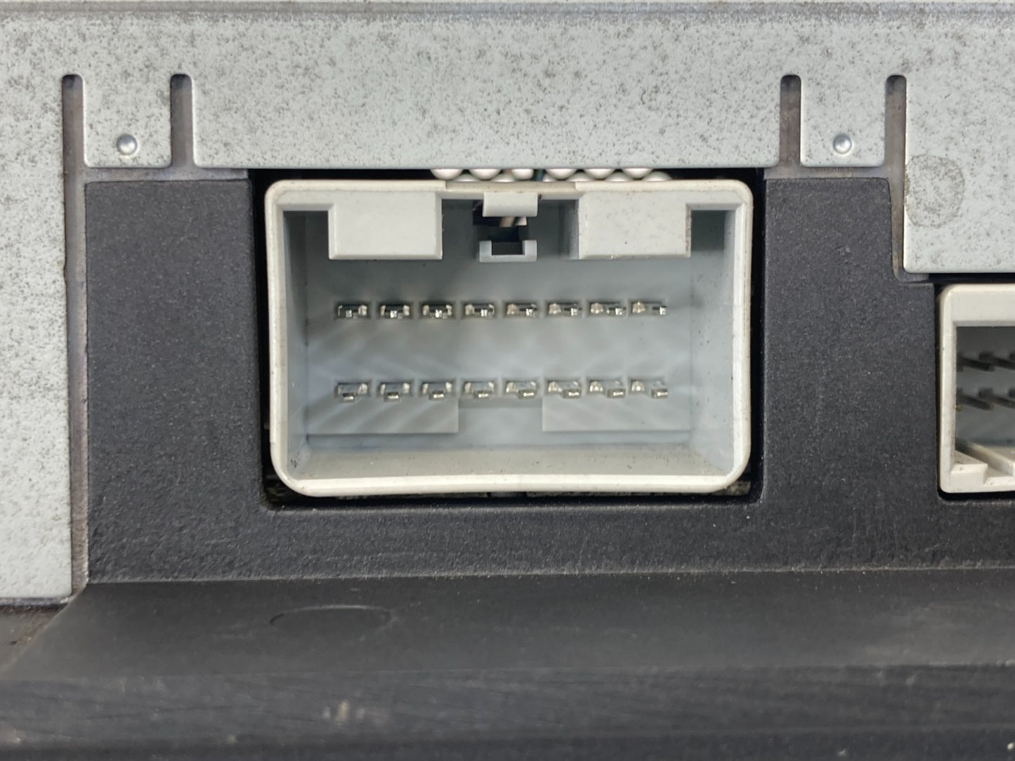 2009-2011 Jaguar XF 2010 2011 XFR Radio Audio Sound Amplifier AMP 6H52-18C808-CD