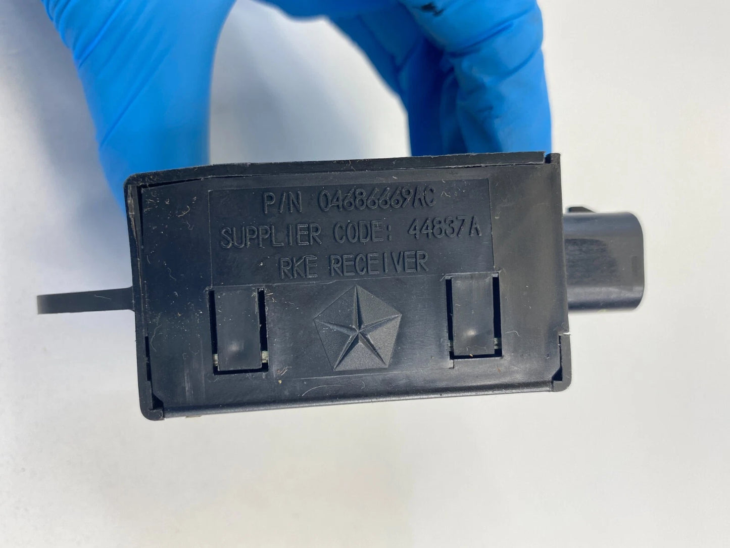 2002 2003 DODGE GRAND CARAVAN KEYLESS ENTRY RECEIVER CONTROL MODULE 04686669AC