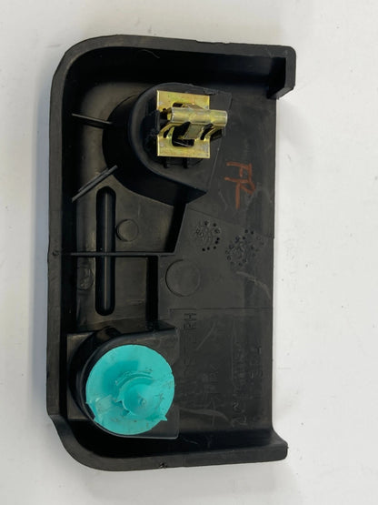 07-12 GMC ACADIA 09-12 TRAVERSE FRONT RIGHT SEAT TRACK BOLT COVER TRIM 1193870