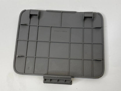 04-10 TOYOTA SIENNA LIFTGATE ACCESS PANEL COVER CAP TRIM 67807-AE010 OEM