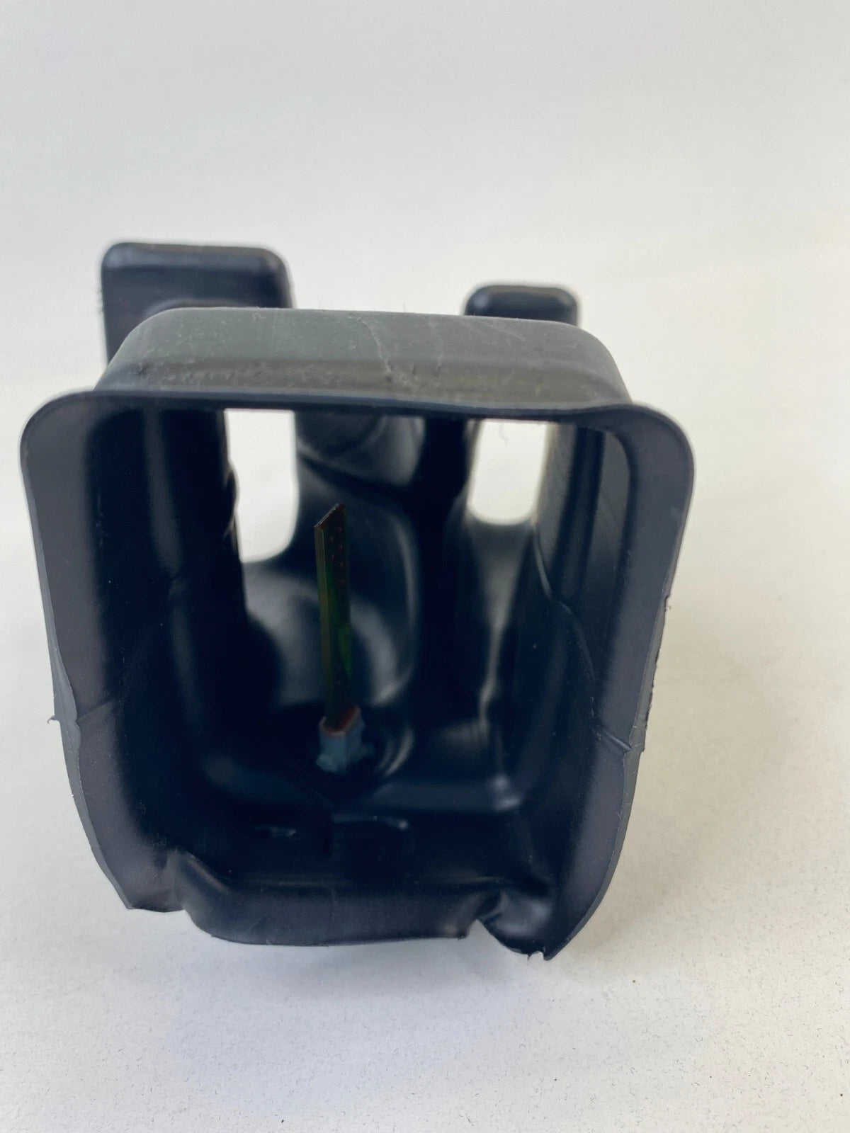 2006-2012 MERCEDES-BENZ R350 07-09 R320 DASH RIGHT SIDE HVAC AIR DUCT 2518310846