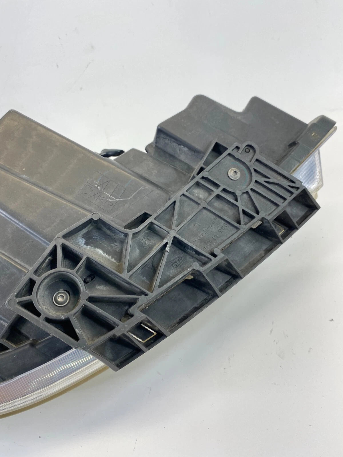 2008-2012 NISSAN VERSA HATCHBACK FRONT LEFT DRIVER HEADLIGHT HEADLAMP HALOGEN