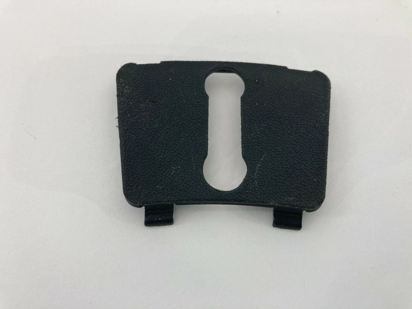 2007 07 HYUNDAI ACCENT HATCHBACK COVER TRIM BEZEL CAP 85775-1E100 OEM