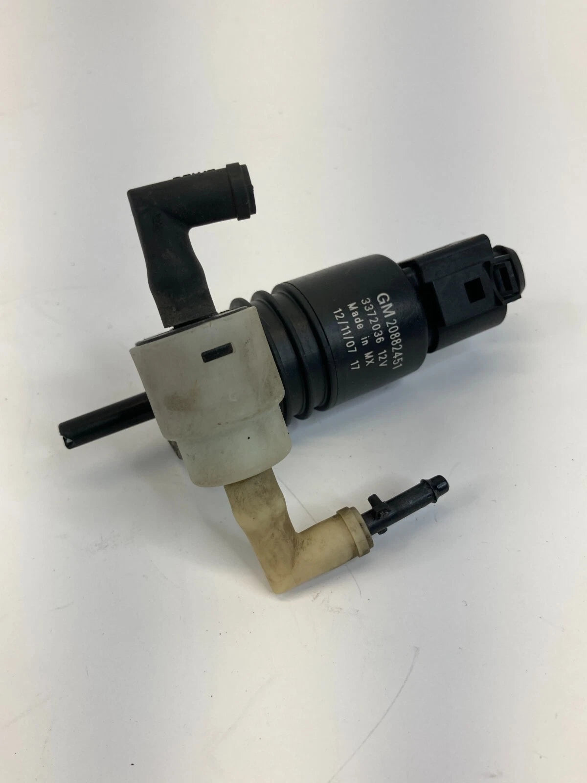 2010-2017 CHEVROLET EQUINOX WINDSHIELD WIPER FLUID WASHER PUMP 20882451 OEM
