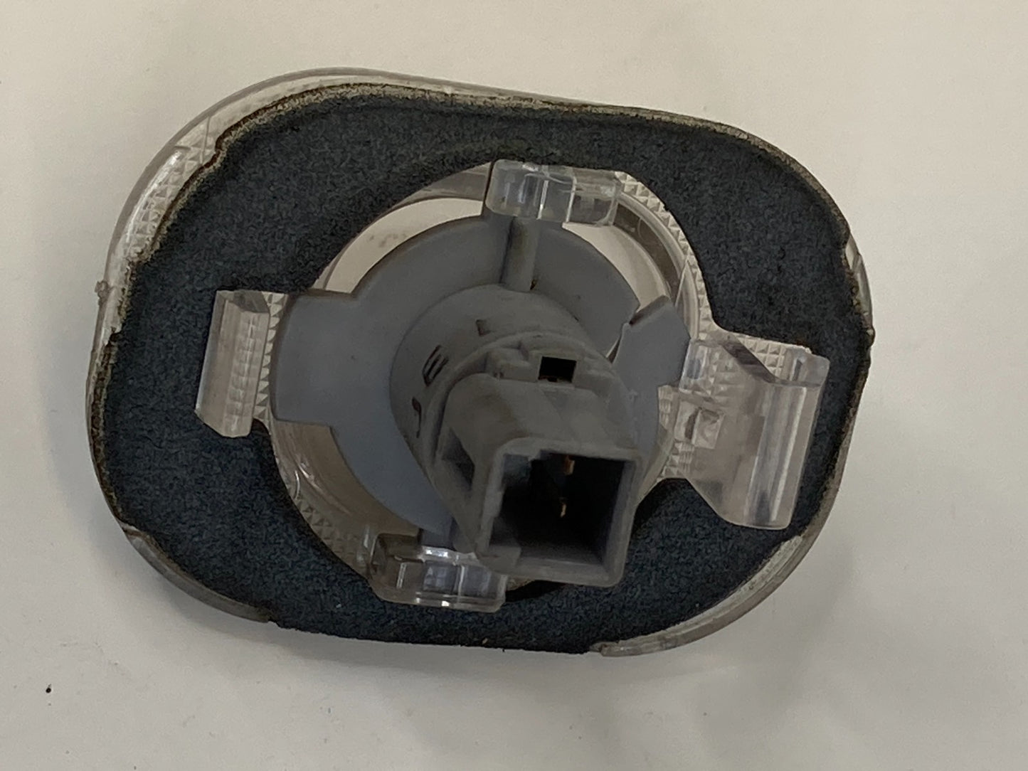 2012-2017 Hyundai Accent Rear Trunk Lid Left Or Right License Plate Light Lamp