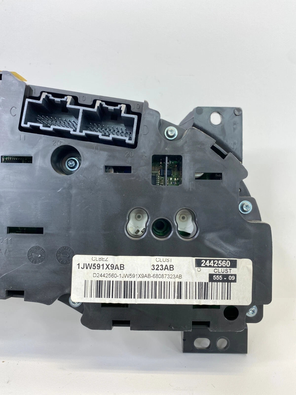 2011 2012 DODGE CALIBER SPEEDOMETER CLUSTER GAUGES 132.158 MILES 68087323AB OEM