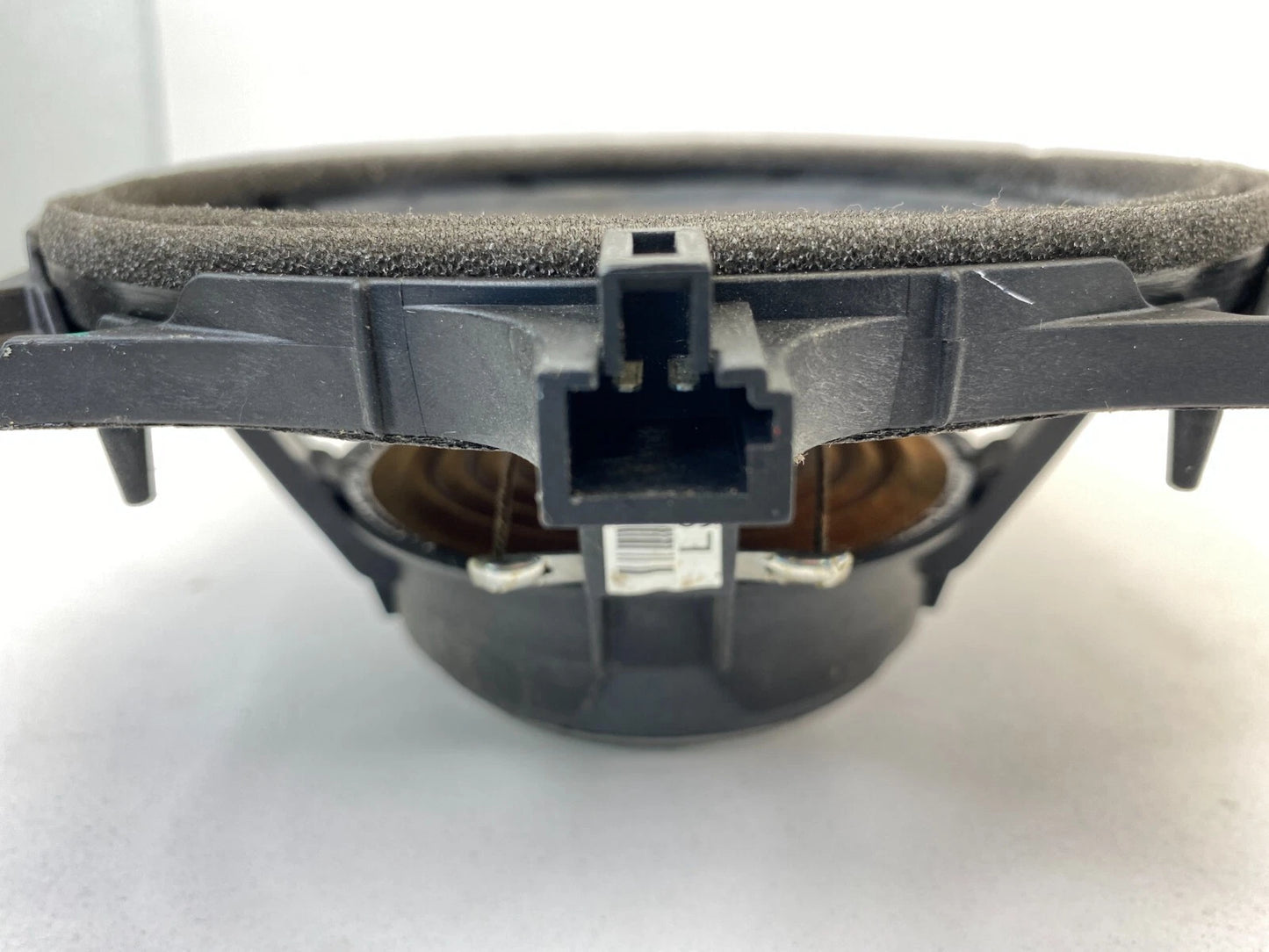 2015-2017 HYUNDAI SONATA REAR LEFT SIDE DOOR SOUND SYSTEM SPEAKER 96330-C1000