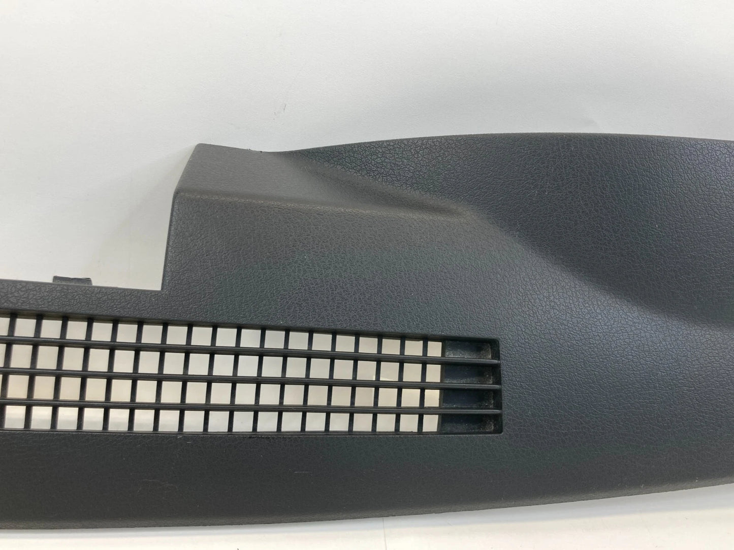 09-12 JEEP LIBERTY DASH UPPER LH SIDE DEFROSTER AIR VENT GRILLE TRIM 1EP86XDVAG