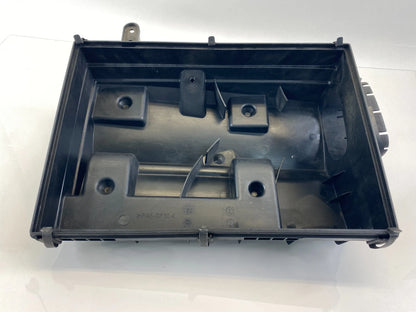 2007 2008 2009 2010 BMW X5 3.0L L6 AT AIR CLEANER FILTER BOX LOWER COVER HOUSING