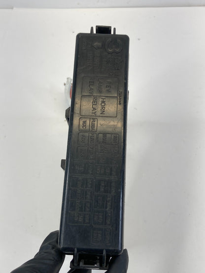2003-2007 Infiniti G35 Sedan Engine Small Fuse Relay Box Compartment OEM