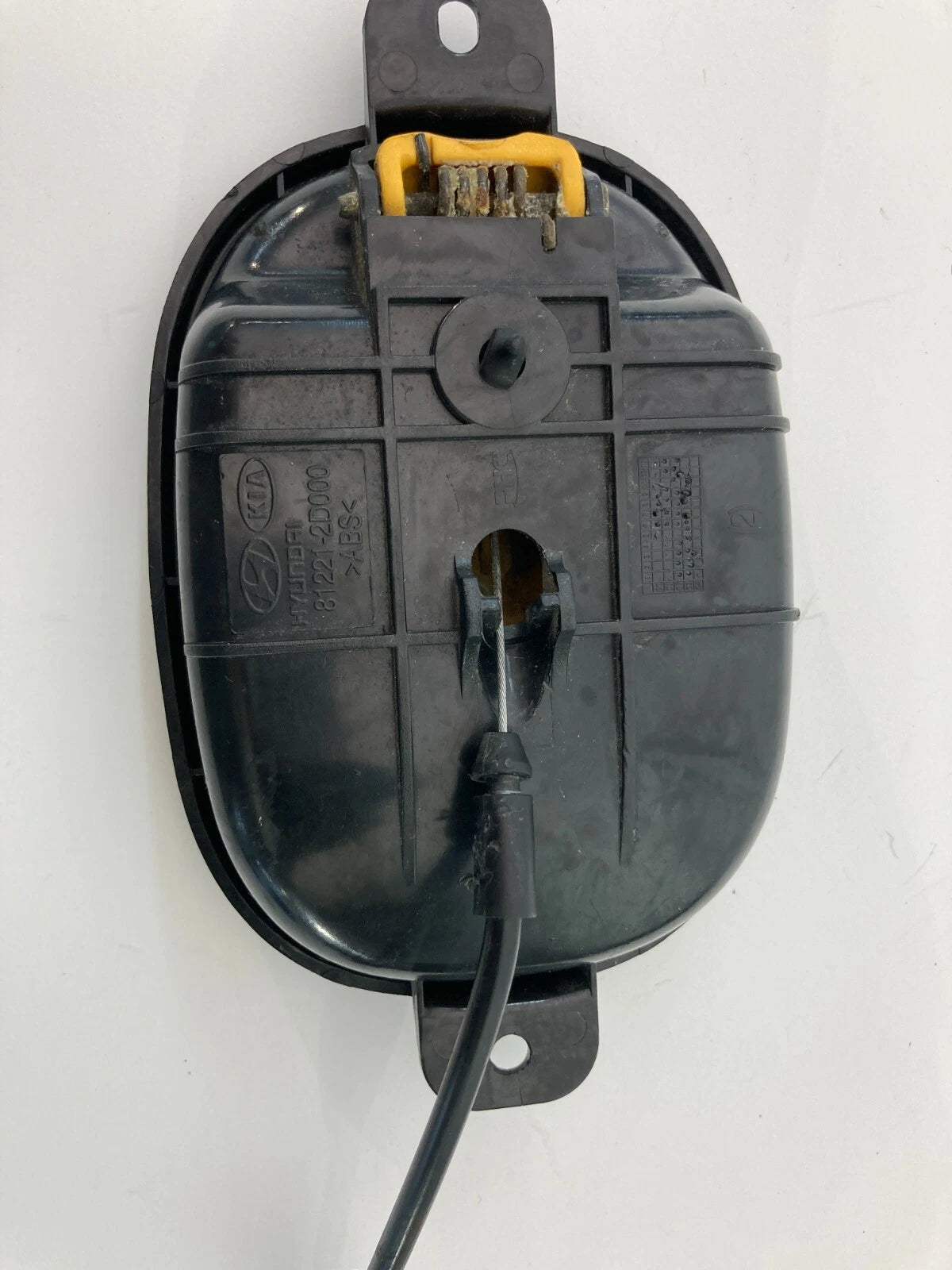 02-05 HYUNDAI SONATA REAR TRUNK INTERIOR EMERGENCY RELEASE HANDLE 812212D000 OEM