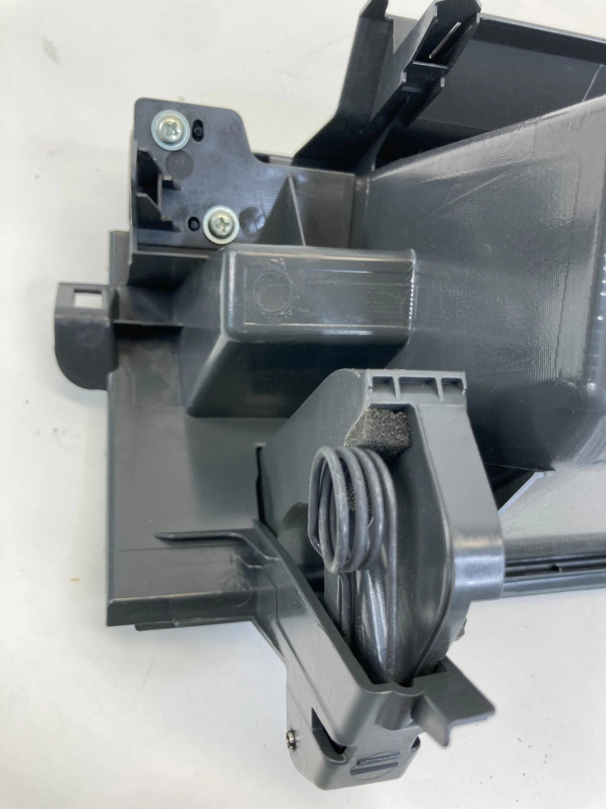 2010-2015 TOYOTA PRIUS UPPER GLOVE BOX STORAGE COMPARTMENT 55511-47040