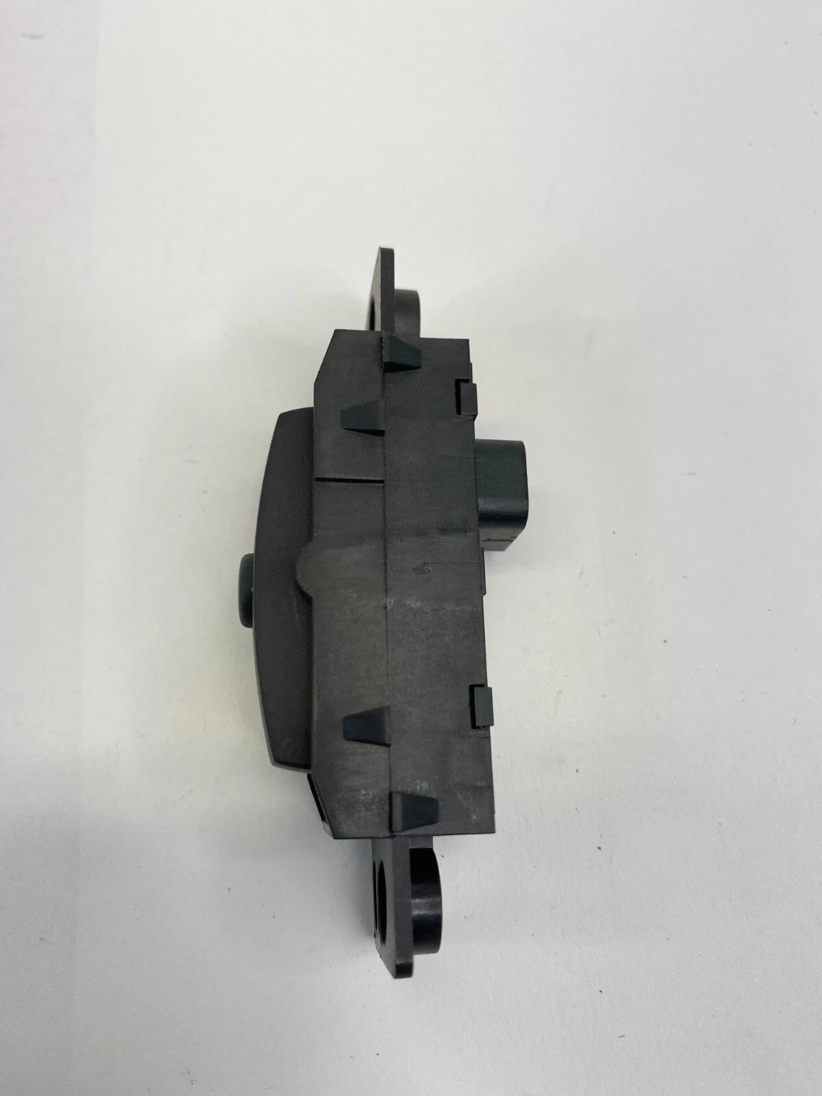 2005-2010 CHRYSLER 300 SEAT ADJUSTMENT MEMORY SELECTOR BUTTON SWITCH 04602446AB