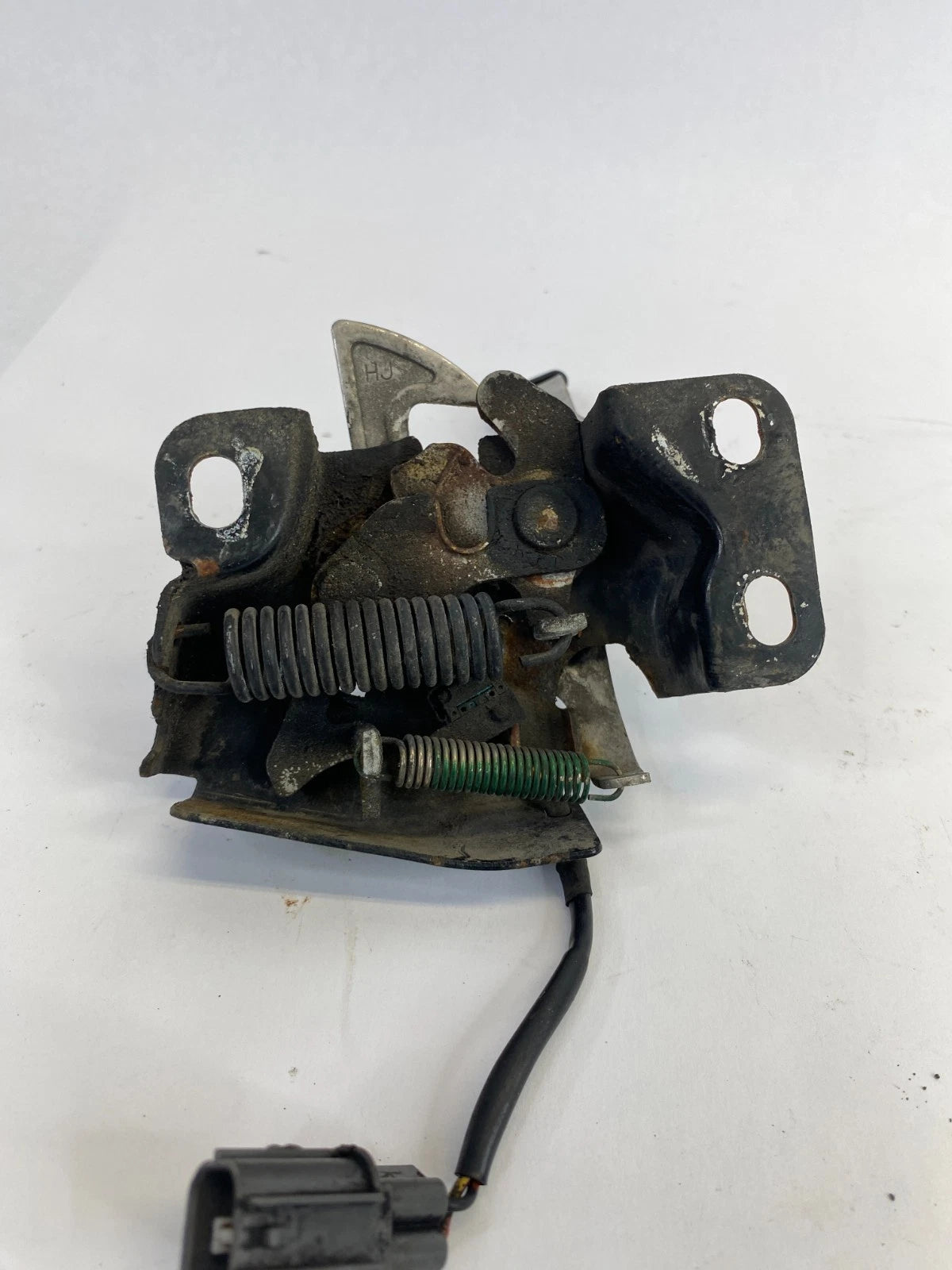 2005-2007 HONDA ODYSSEY FRONT HOOD LATCH LOCK RELEASE ASSEMBLY OEM