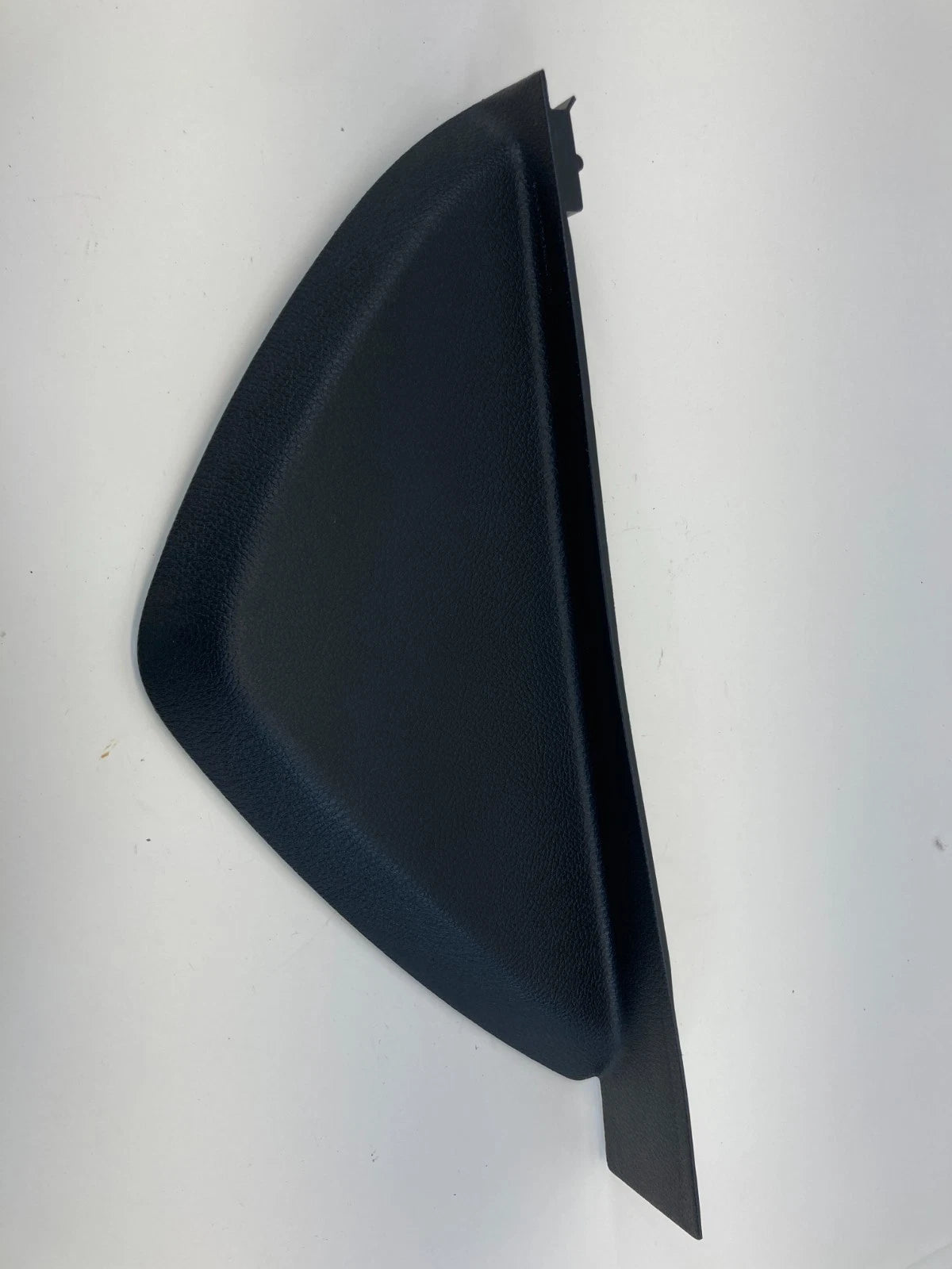 11-20 DODGE JOURNEY RIGHT RH SIDE DASH END CAP TRIM COVER PANEL 1RQ88TRMAA OEM