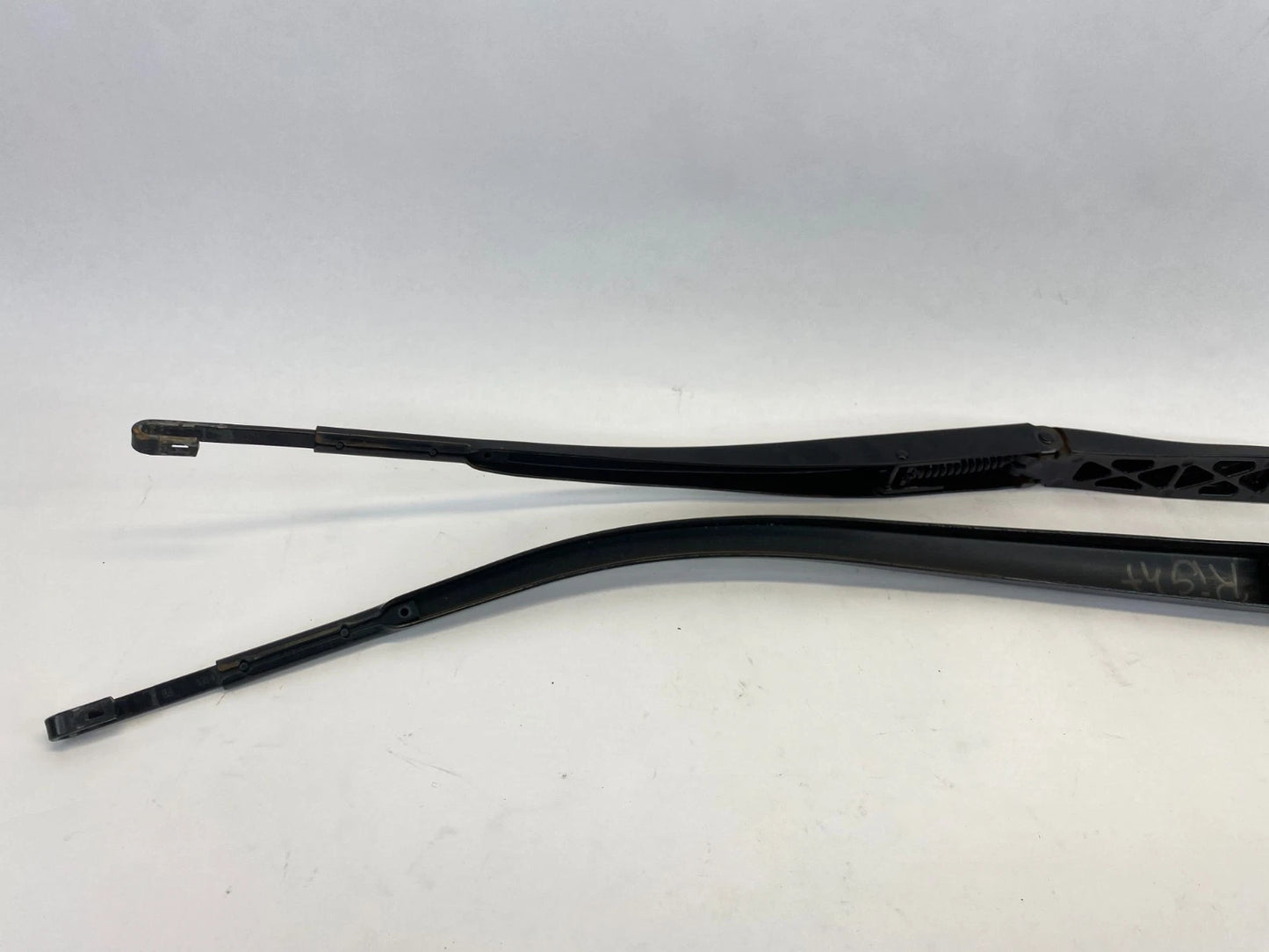 2007-2009 HONDA CR-V FRONT WINDSHIELD WIPER ARMS LEFT RIGHT PAIR SET OEM