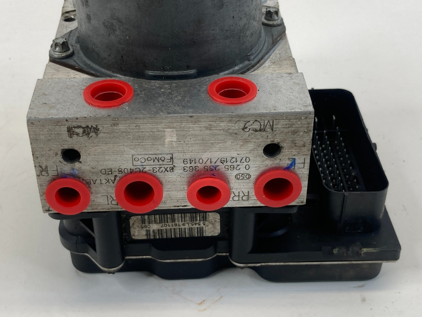 2009-2011 Jaguar XF 4.2L AT RWD ABS Anti Lock Brake Pump Module 8X23-2C405-ED