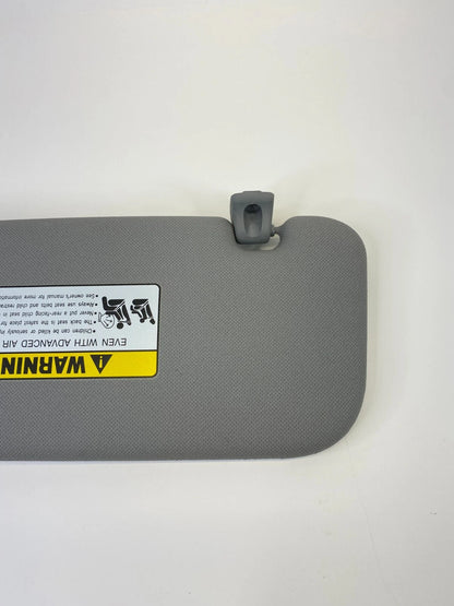 2014-2017 HYUNDAI ACCENT ROOF RIGHT PASSENGER SIDE SUNVISOR SUN VISOR SHADE