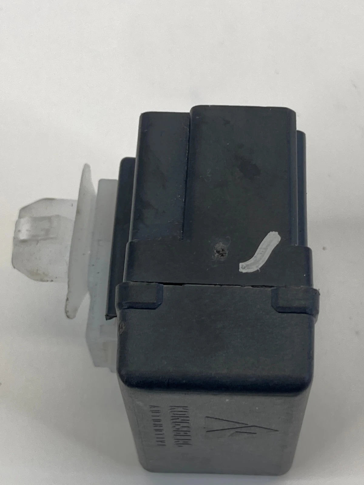2013-2018 FORD C-MAX 2.0L FRONT SEAT HEATED CONTROL MODULE CJ54-14C724-AC OEM