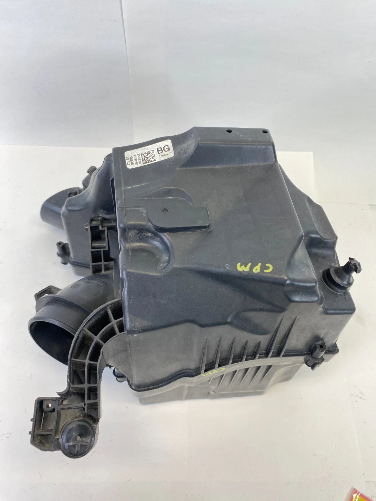 2013-2019 FORD ESCAPE 1.6L A/T ENGINE AIR CLEANER FILTER BOX HOUSING ASSY OEM
