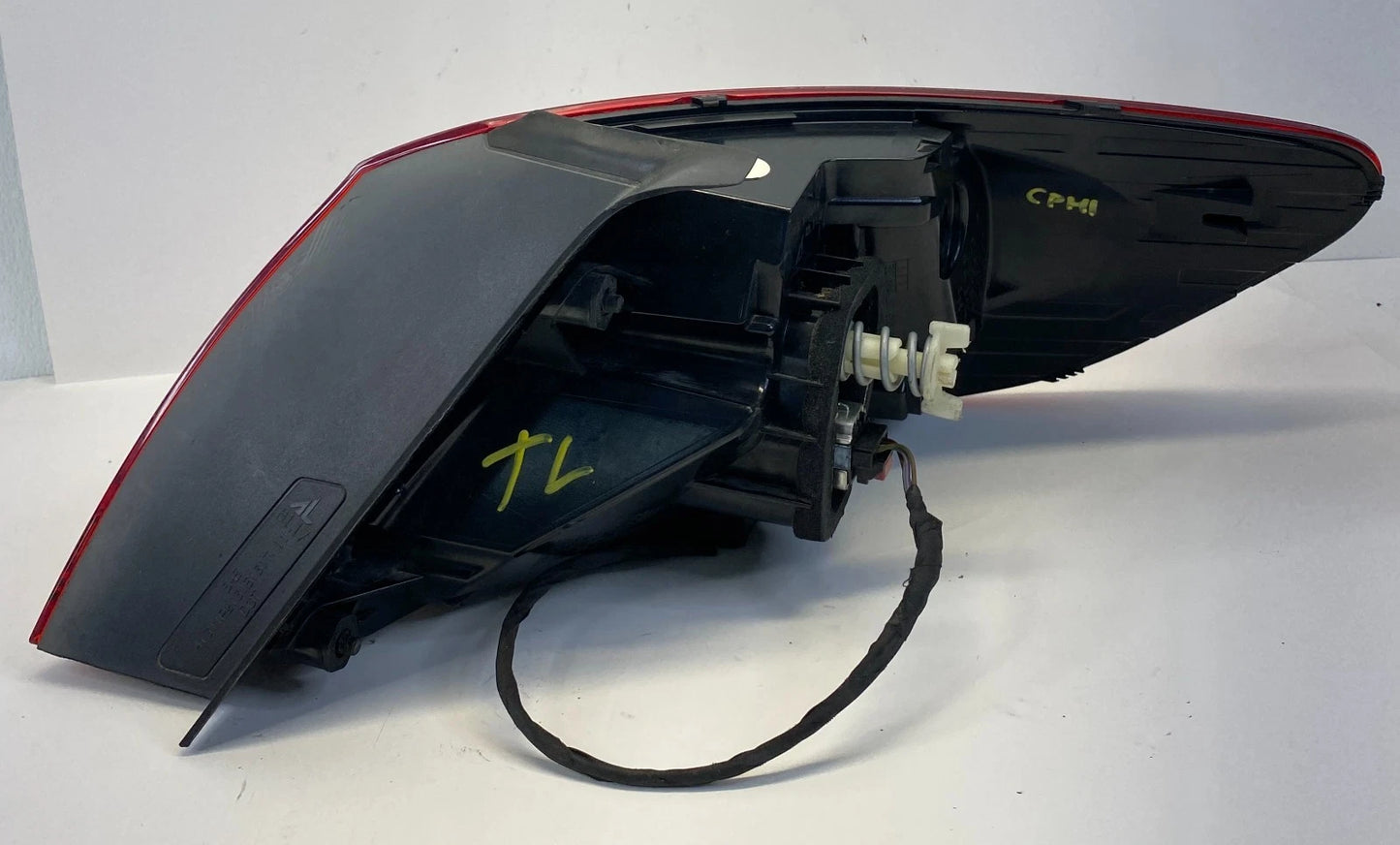 2013-2017 VW VOLKSWAGEN CC REAR LEFT DRIVER OUTER TAILLIGHT TAIL LIGHT LAMP