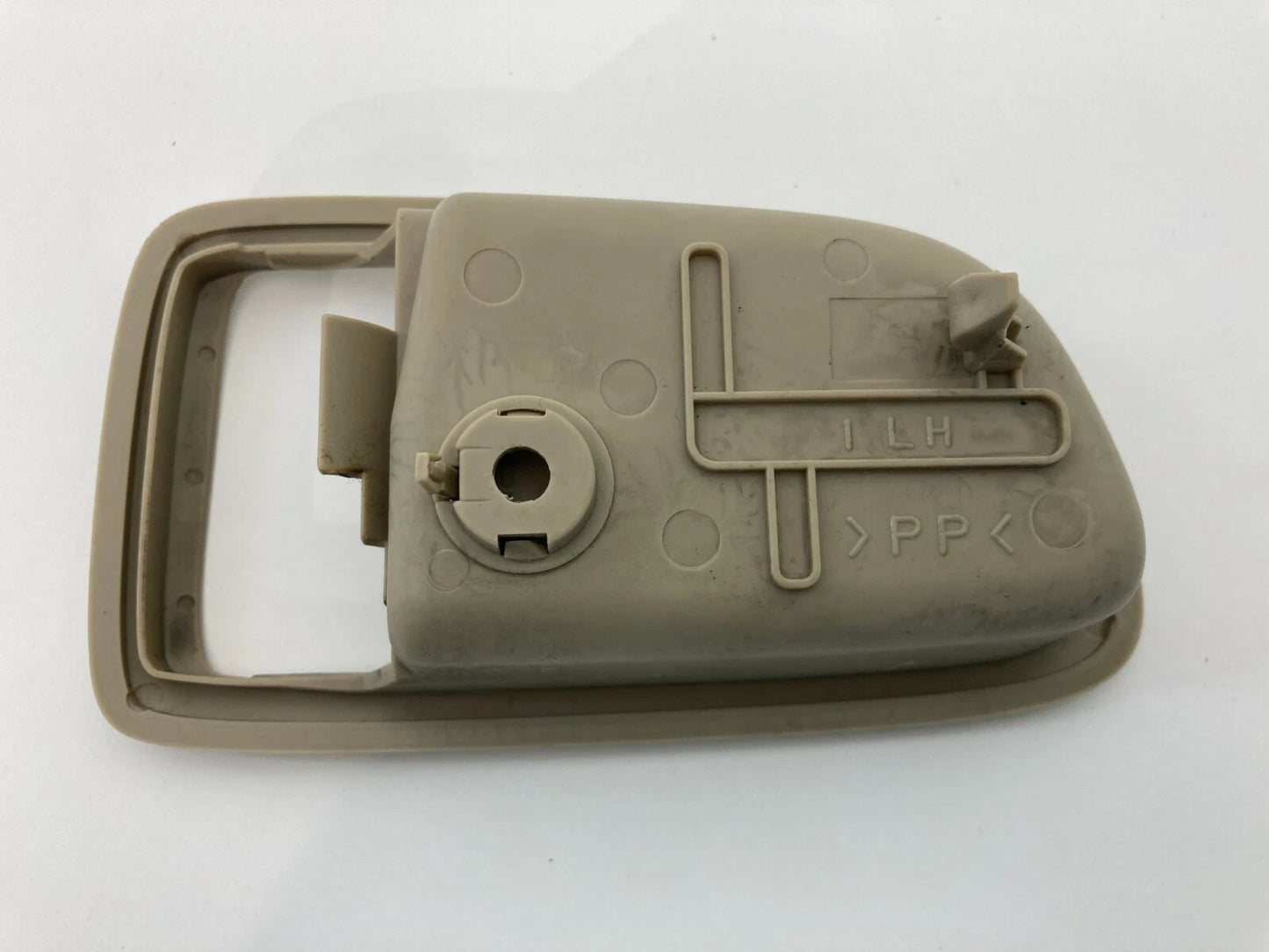 04-09 MAZDA 3 MAZDA3 SEDAN REAR LEFT SIDE INNER DOOR HANDLE BEZEL TRIM COVER OEM