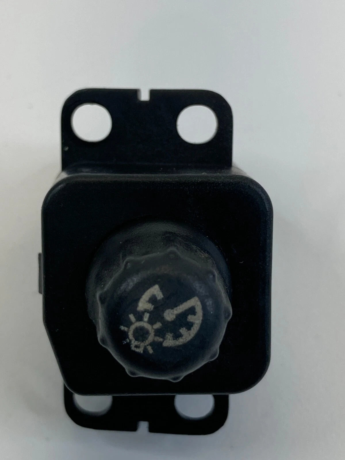 2004-2008 PONTIAC GRAND PRIX DASH INTERIOR DIMMER LIGHT CONTROL SWITCH OEM