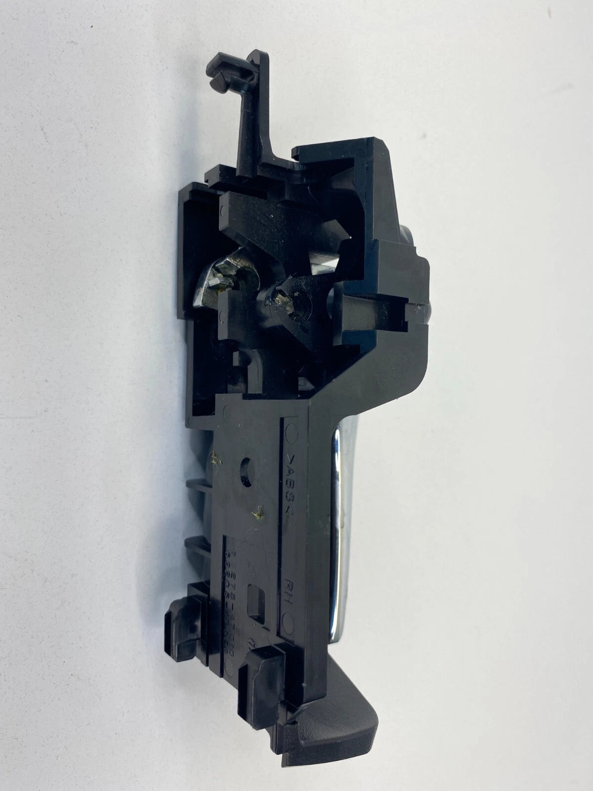 2004-2009 TOYOTA PRIUS FRONT RIGHT PASSENGER SIDE INNER DOOR HANDLE 69273-47010