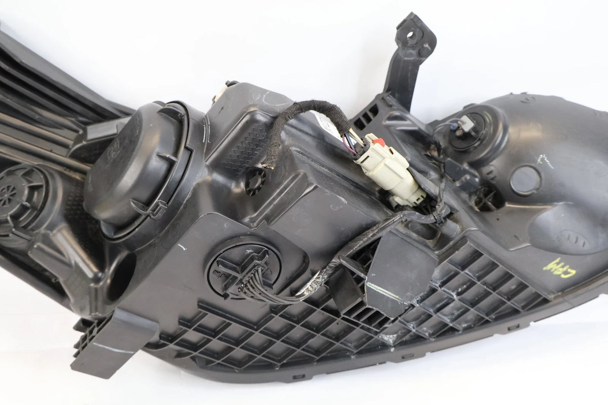 2016-2019 CHEVROLET CRUZE FRONT LEFT DRIVER HEADLIGHT HEADLAMP W LED 84346647