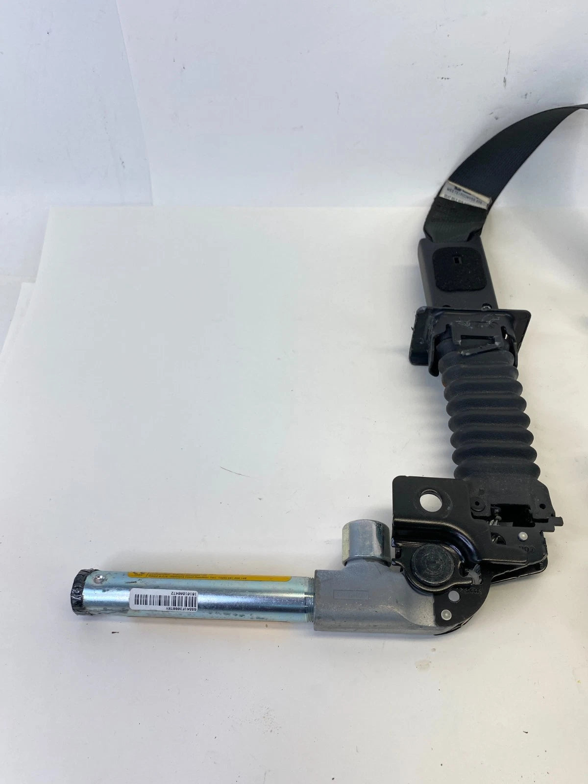 2017-2020 HYUNDAI ELANTRA FRONT RIGHT PASSENGER SIDE SEAT BELT RETRACTOR OEM