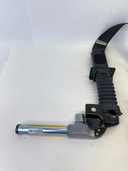 2017-2020 HYUNDAI ELANTRA FRONT RIGHT PASSENGER SIDE SEAT BELT RETRACTOR OEM