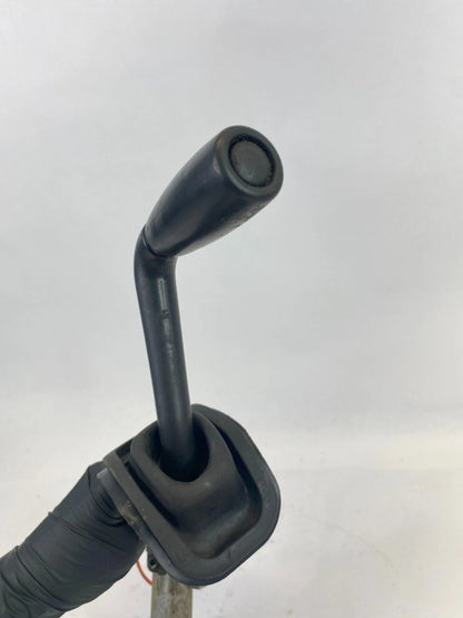 2003-2006 CHEVROLET TAHOE STEERING COLUMN GEAR SHIFTER LEVER HANDLE OEM