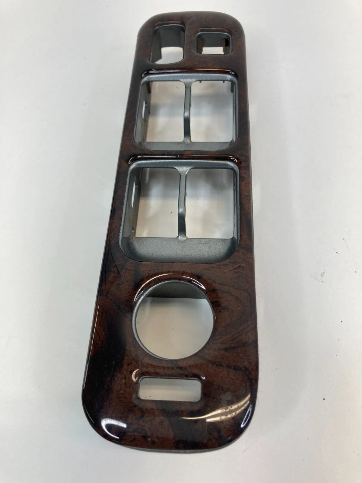 2003-2006 SUZUKI GRAND VITARA FRONT LEFT MASTER POWER WINDOW SWITCH BEZEL TRIM