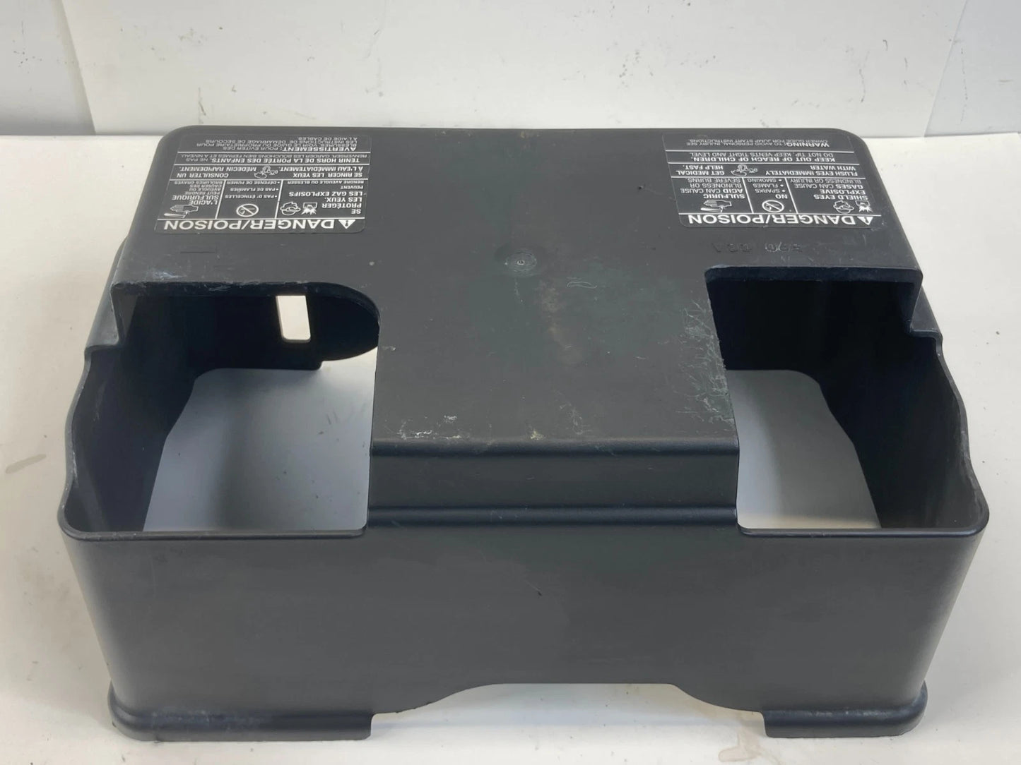 2008-2012 FORD ESCAPE 08-11 MARINER BATTERY COVER LID 6L8T-10A659-AA