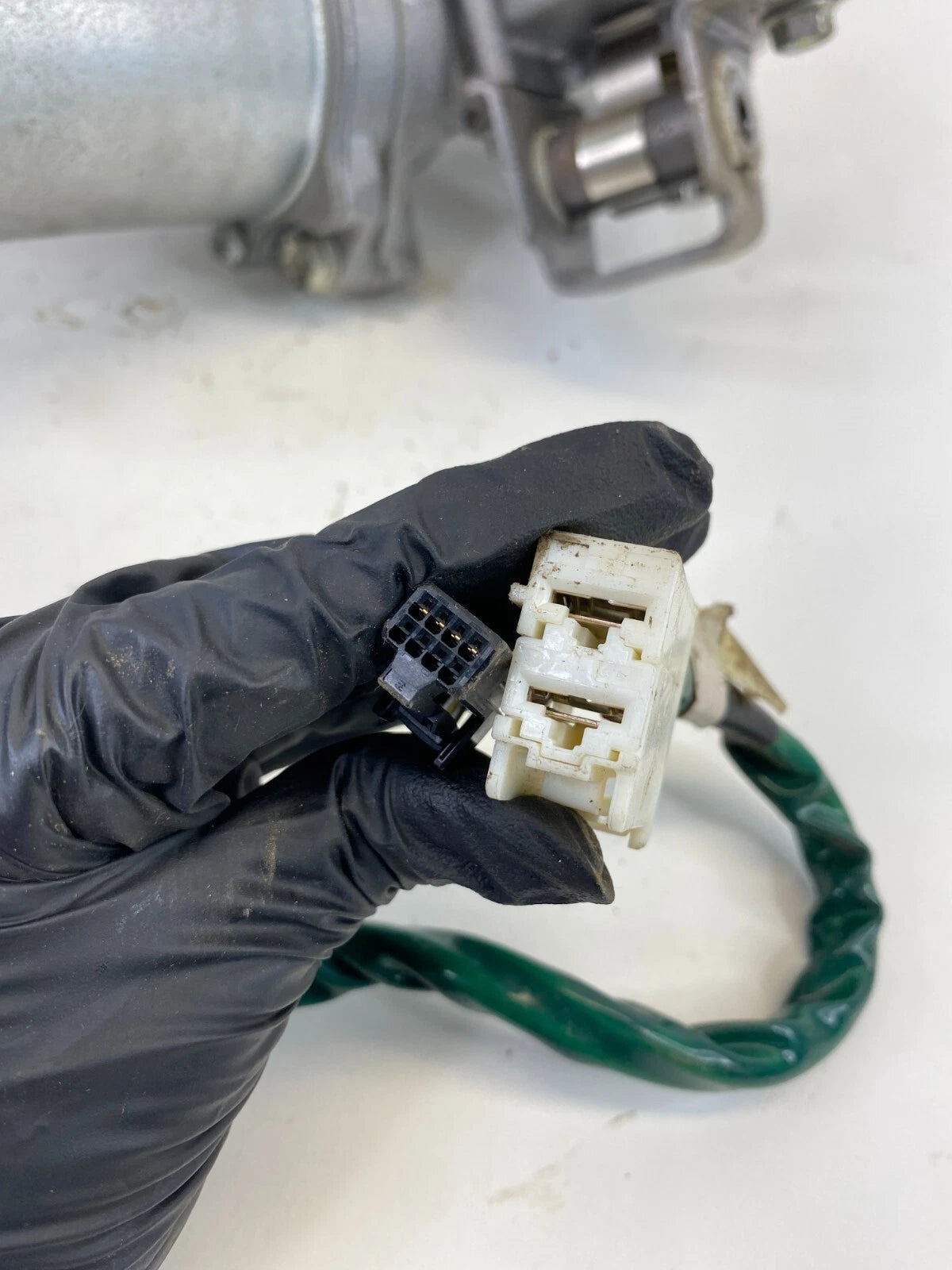 10-15 TOYOTA PRIUS HYBRID 1.8L AT POWER STEERING COLUMN MOTOR 45250-47200 OEM