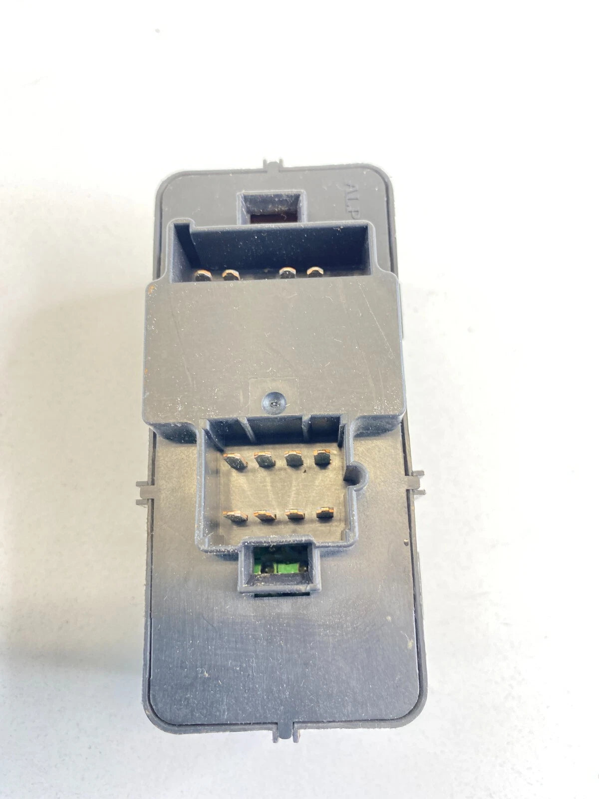 2000-2005 CHEVROLET IMPALA FRONT LEFT SIDE DOOR POWER MASTER WINDOW SWITCH OEM