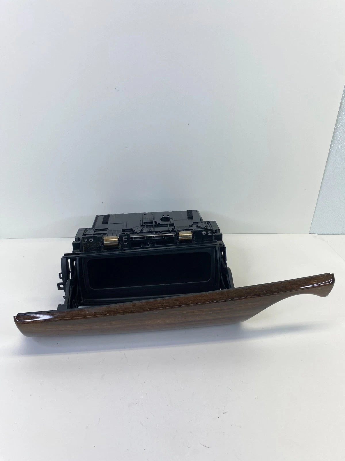 2007-2015 MINI COOPER DASH UPPER GLOVE BOX STORAGE CD CHANGER CARRIER 9166599