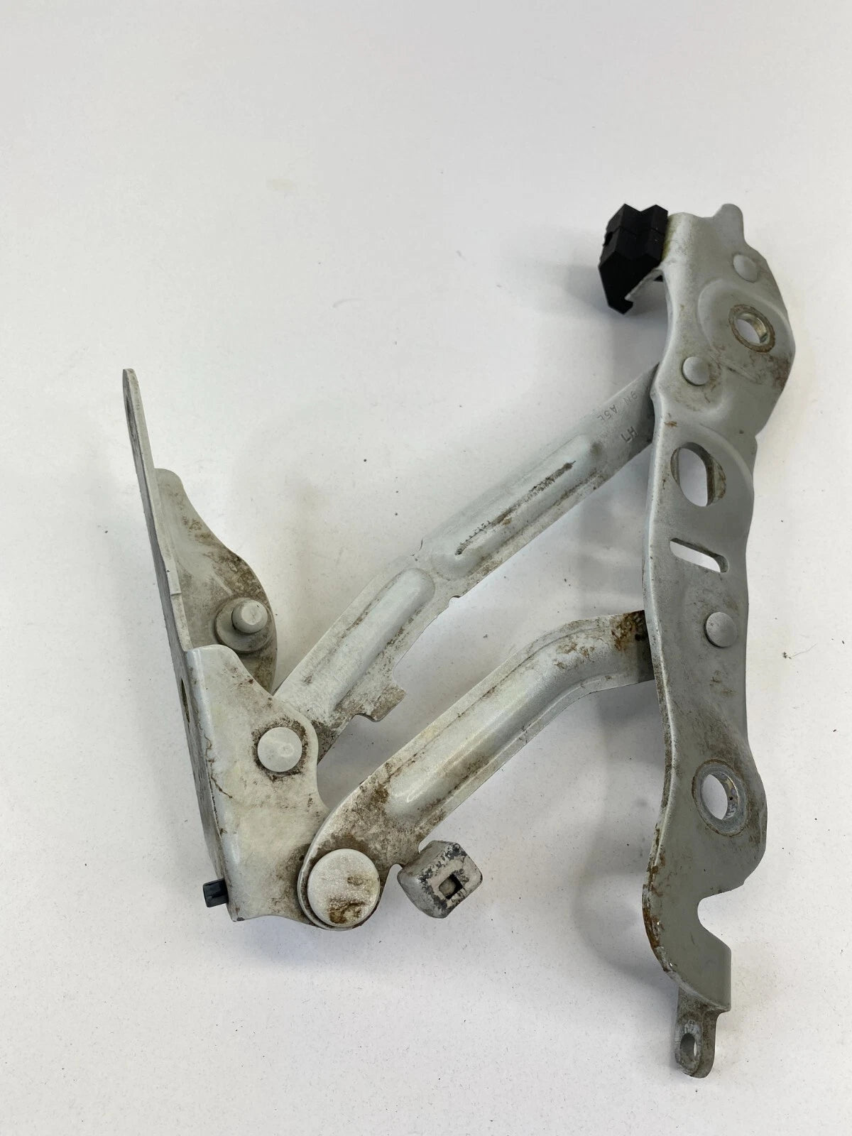 2001-2009 VOLVO S60 LEFT DRIVER REAR BACK TRUNK DECK LID SUPPORT HINGE 213RBD5E