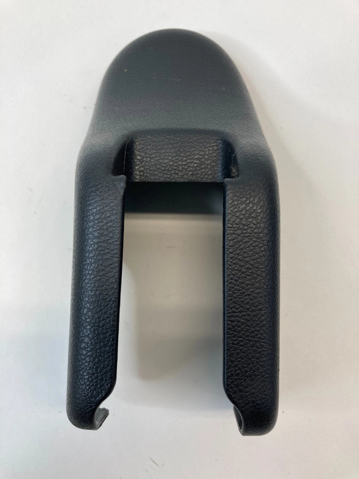 09-13 HONDA FIT PASSENGER SEAT REAR RIGHT SIDE TRACK COVER ASSEMBLY 81107-TF0