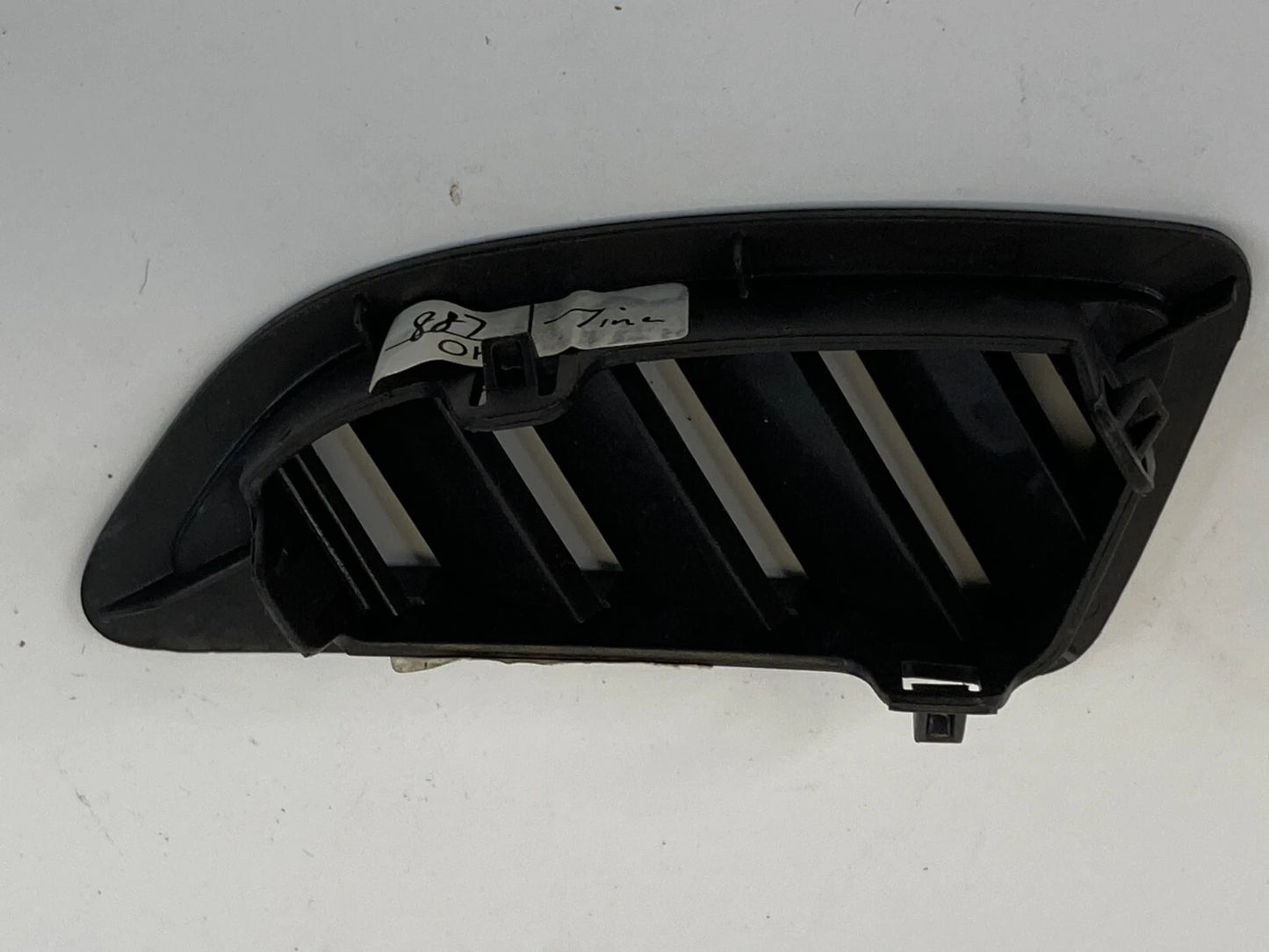 11-17 BUICK REGAL DASH RIGHT PASSENGER SIDE AIR VENT DEFROST GRILLE 13279241