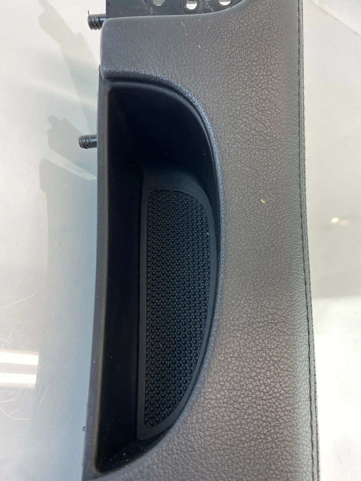 2003-2006 JAGUAR S-TYPE REAR LEFT SIDE DOOR ARMREST ARM REST PANEL TRIM RR LH
