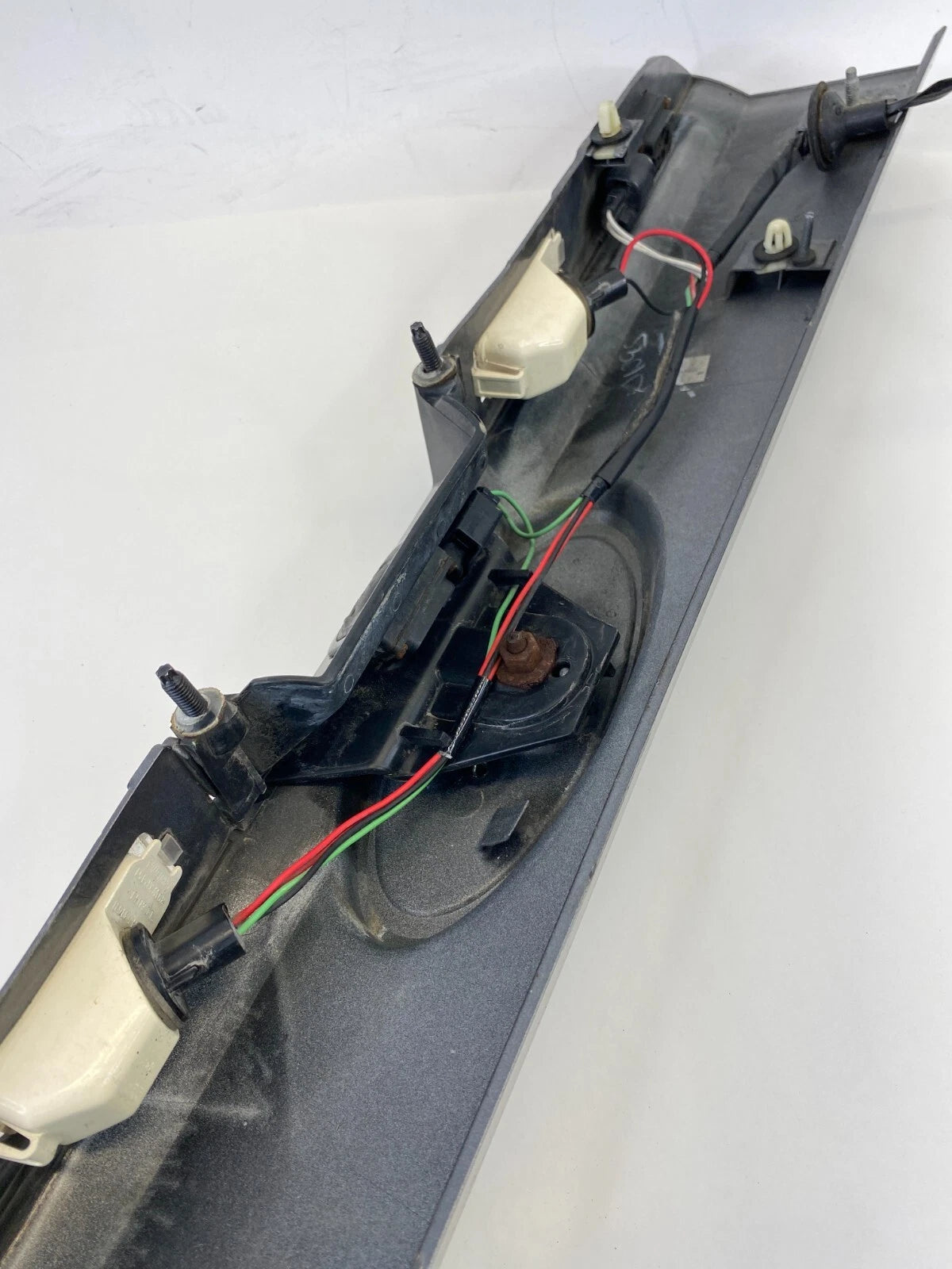 2008-2012 FORD ESCAPE REAR TRUNK TRIM HANDLE MOLDING TAILGATE EMBLEM OEM