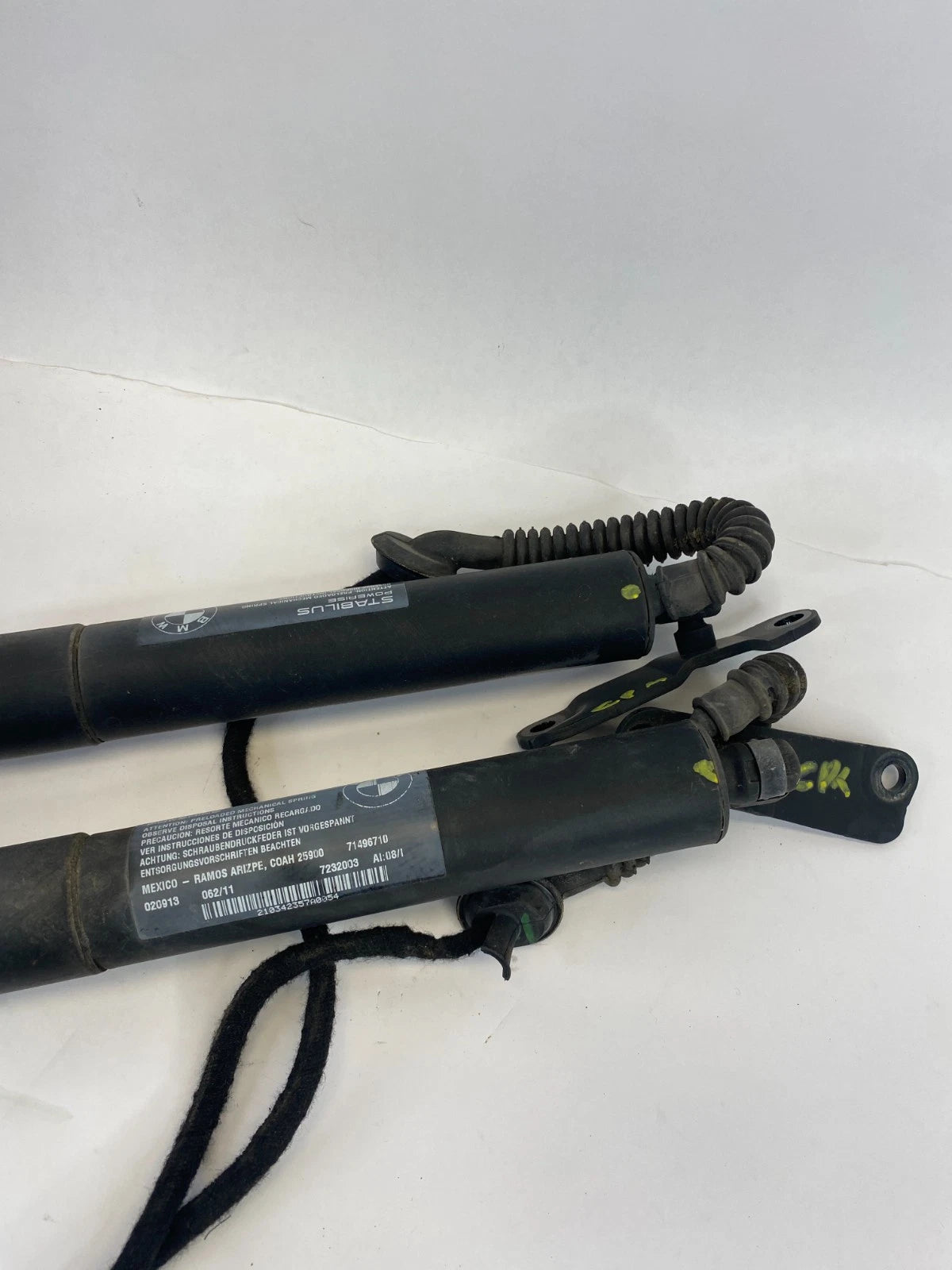 2011-2017 BMW X3 REAR TRUNK LIFTGATE SHOCK HATCH STRUTS PAIR SET OEM