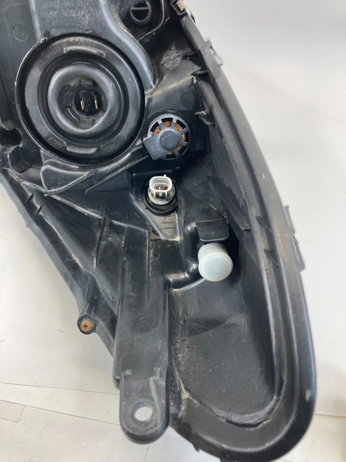 02 03 LEXUS ES300 FRONT LEFT DRIVER SIDE HALOGEN HEADLIGHT ASSY 100-77459 OEM